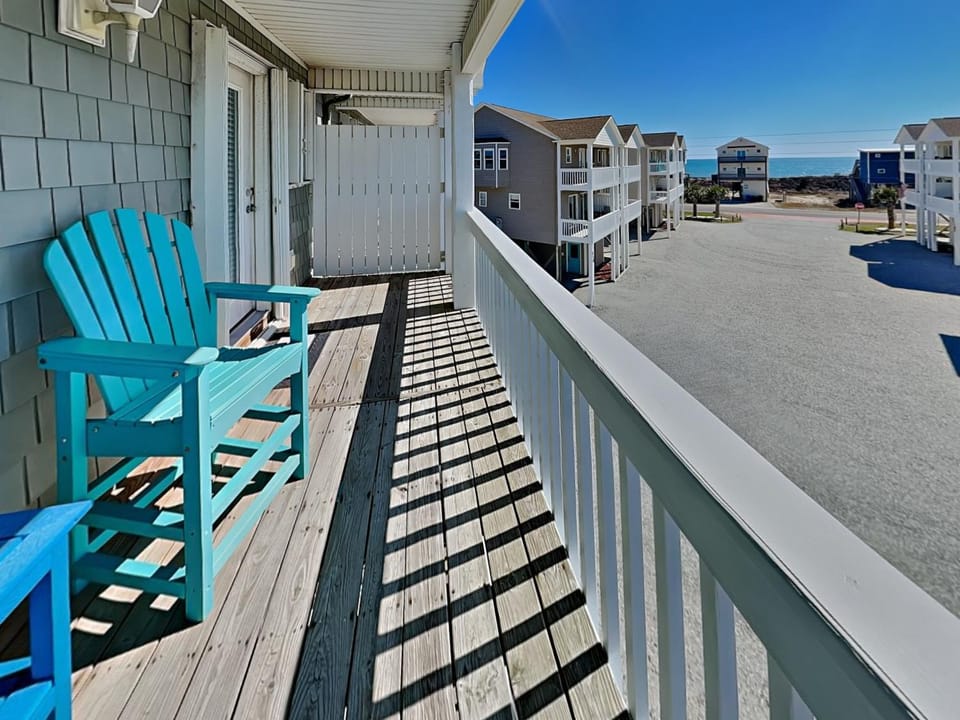 Sunset Cove House in North Topsail Beach