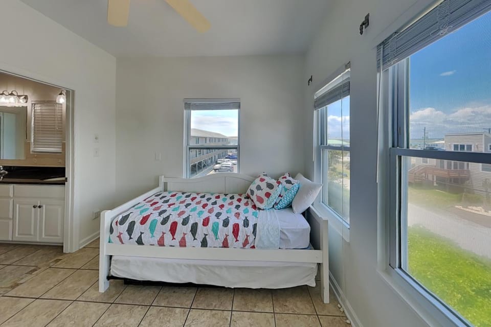 Bed, Bathroom, Bedroom, Quiet street view