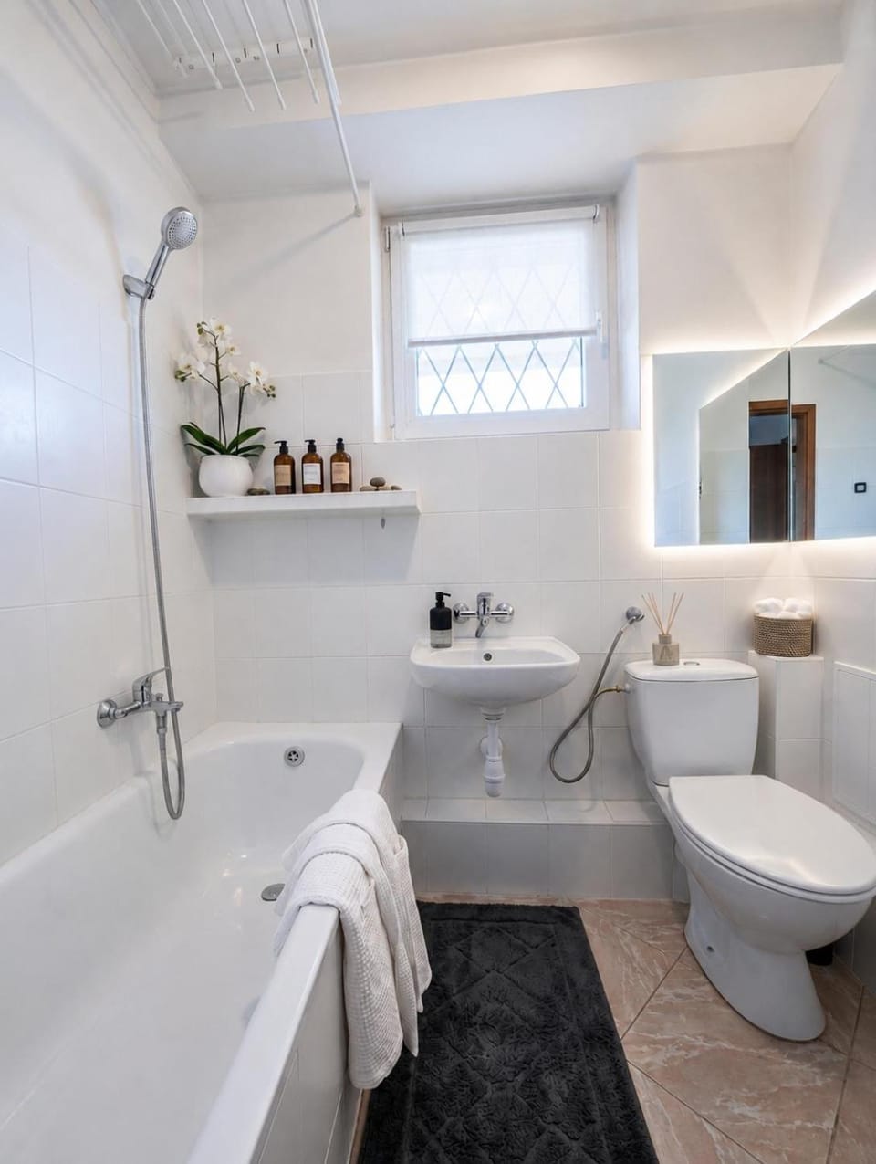 Toilet, Bathroom, Bath, towels