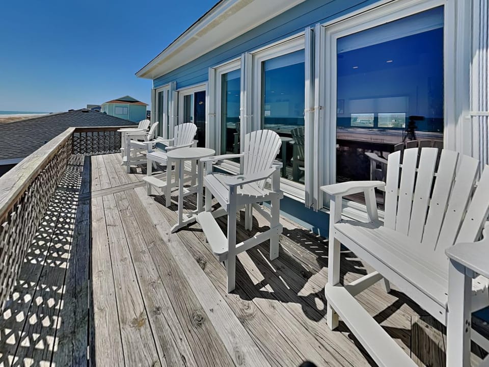 Sweet Surrender House in Topsail Beach