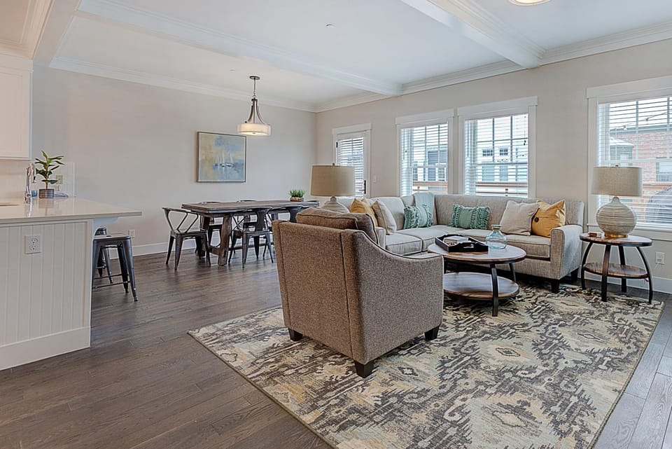 Living room, Seating area