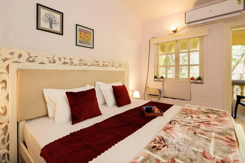 Bed, Bedroom, air conditioner