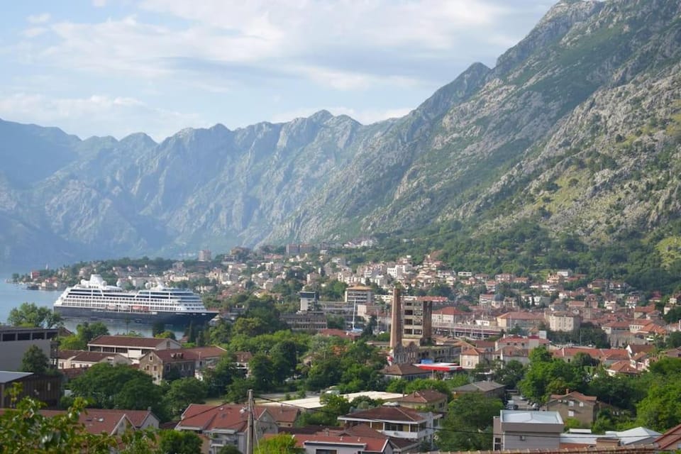 Apartment Krismil Apartment in Kotor Municipality