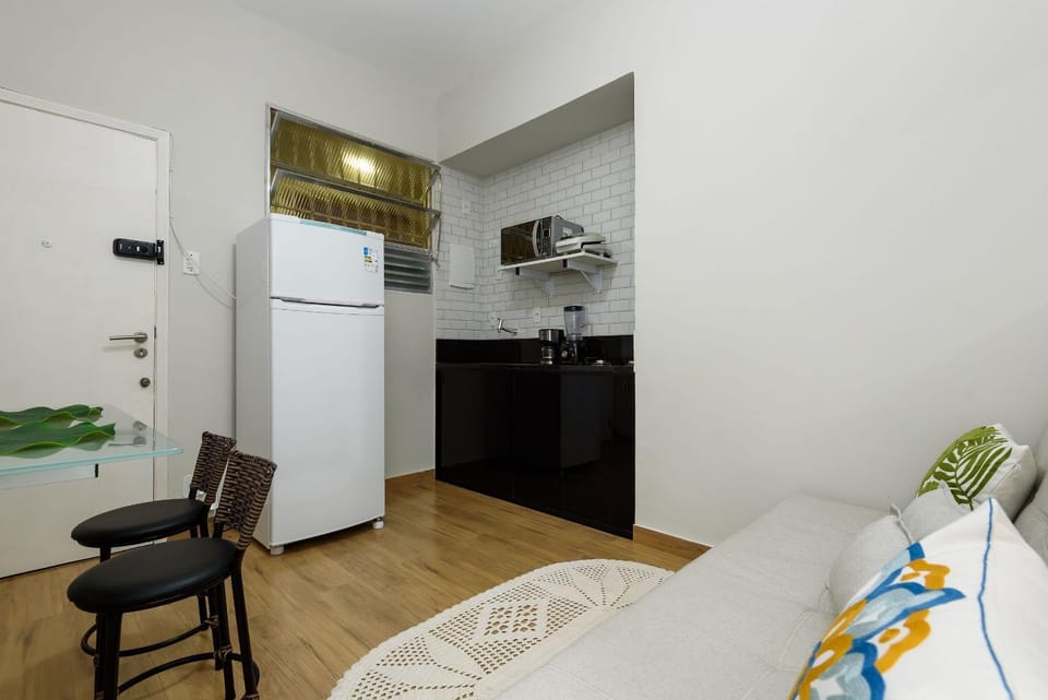 Complete studio 200m from the beach | NSC 1085/711 Apartment in Rio de Janeiro