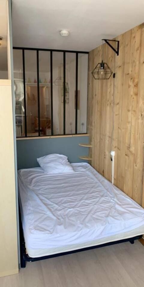 Superbe T1 Bis proche du Centre Ville et Plage Apartment in La Rochelle