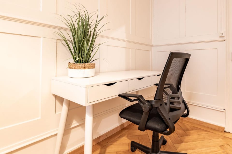 Business facilities, Decorative detail, Seating area, On site