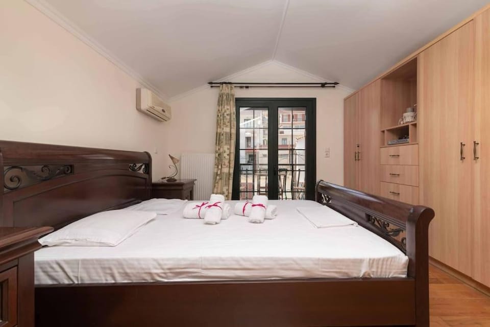 Bed, Bedroom, wardrobe