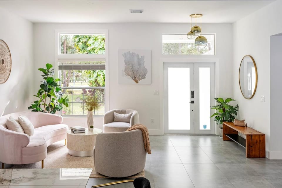 The Estates by Naples Escape 2 Private Villas House in Collier County