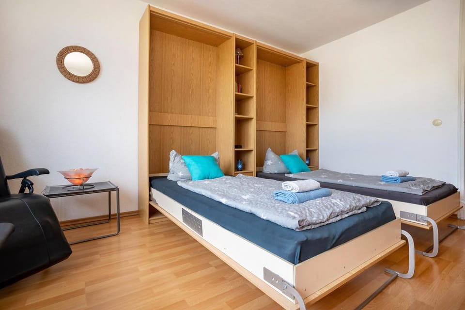 Living room, Bedroom