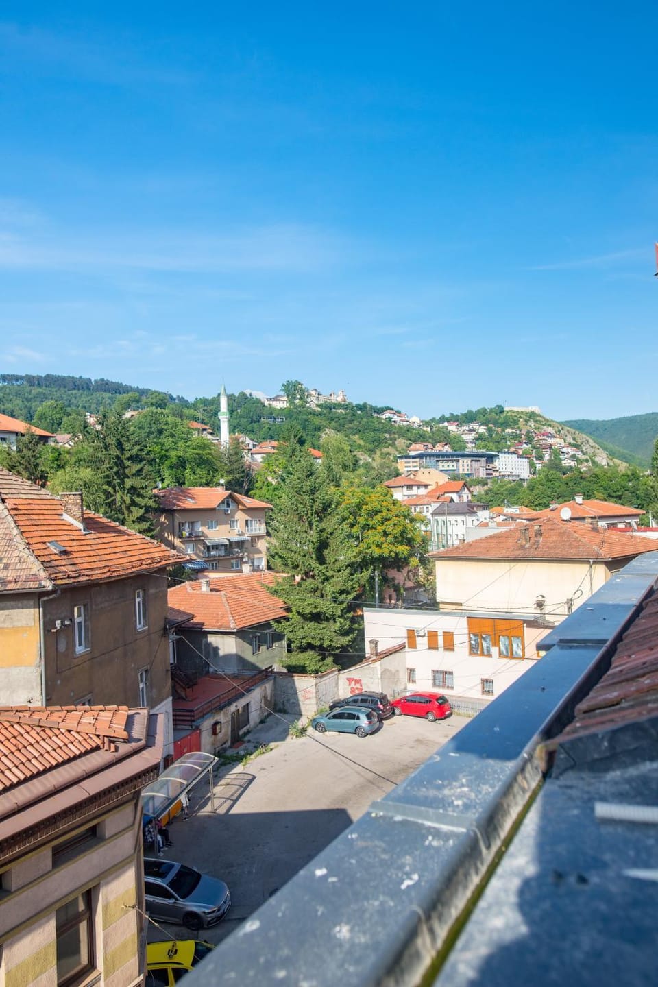 Neighbourhood, City view, Street view, Parking