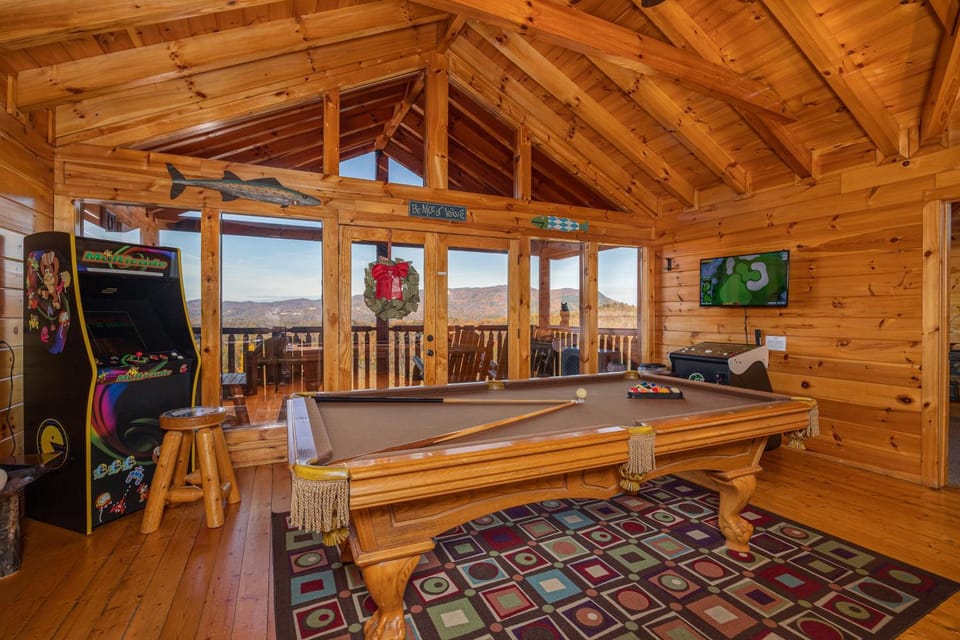 Picture Perfect by Eden Crest Chalet in Pigeon Forge