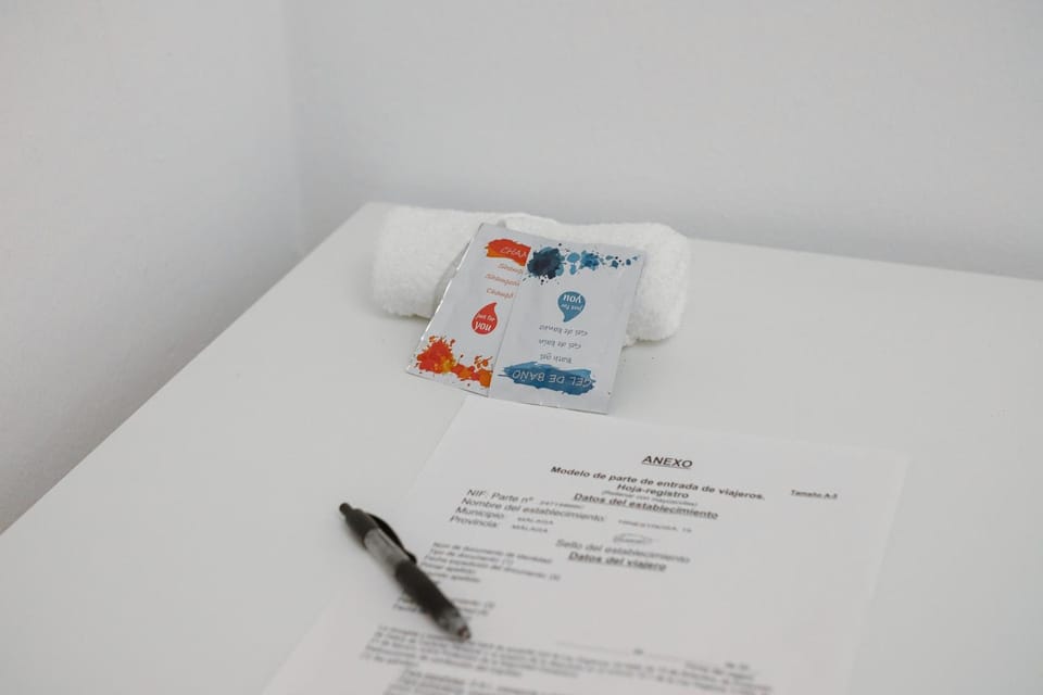 Hostal Habitaciones & Suites Don Pepín Bed and Breakfast in Malaga