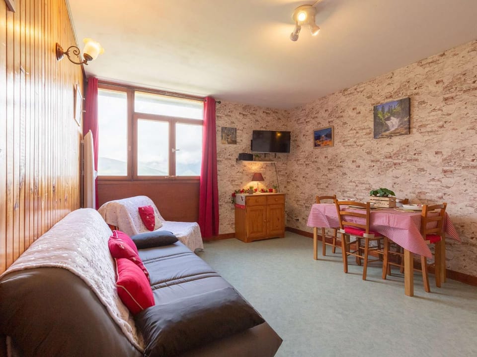 Studio pour 4 pers. proche pistes ski, Pla d'Adet - FR-1-296-499 Apartment in Saint-Lary-Soulan