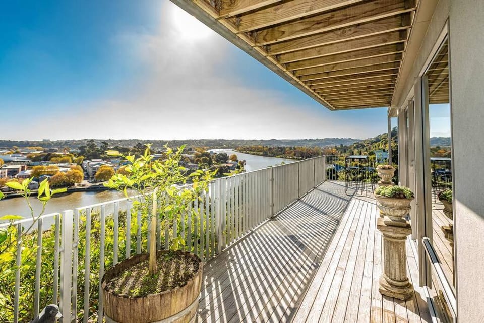 Hipango Point Apartment in Whanganui