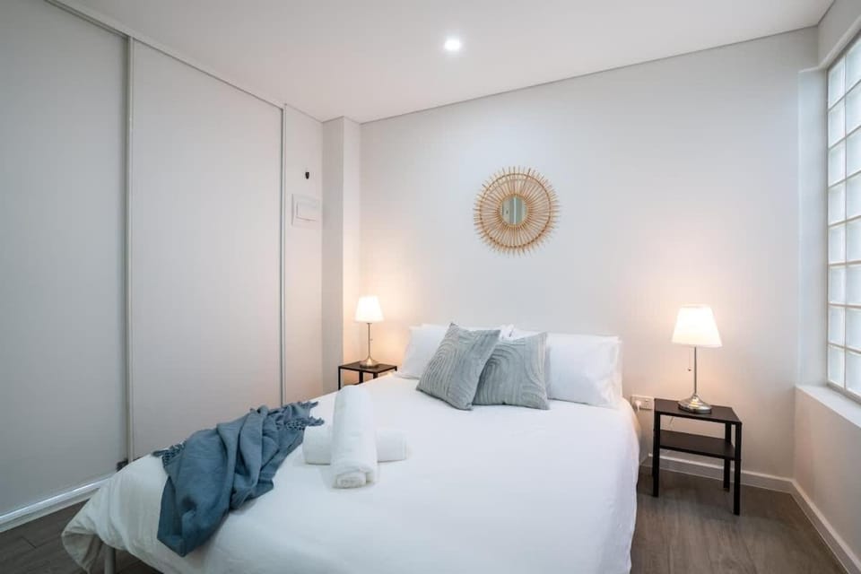 Modern 1-Bedroom Retreat Apartment in Sydney