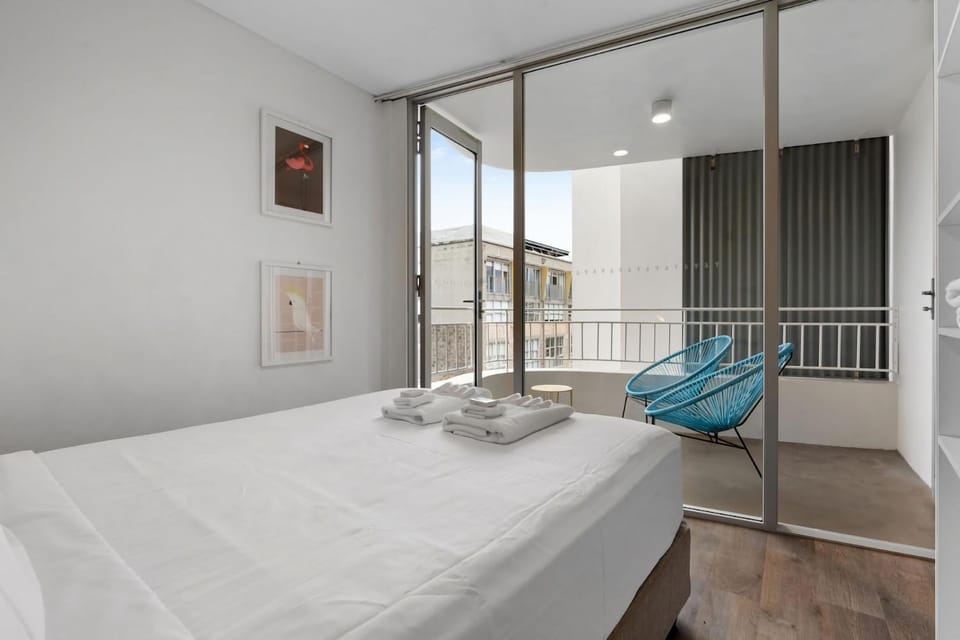 Warm Bondi Loft Stay Steps to Beach & Cafes Apartment in Bondi Beach