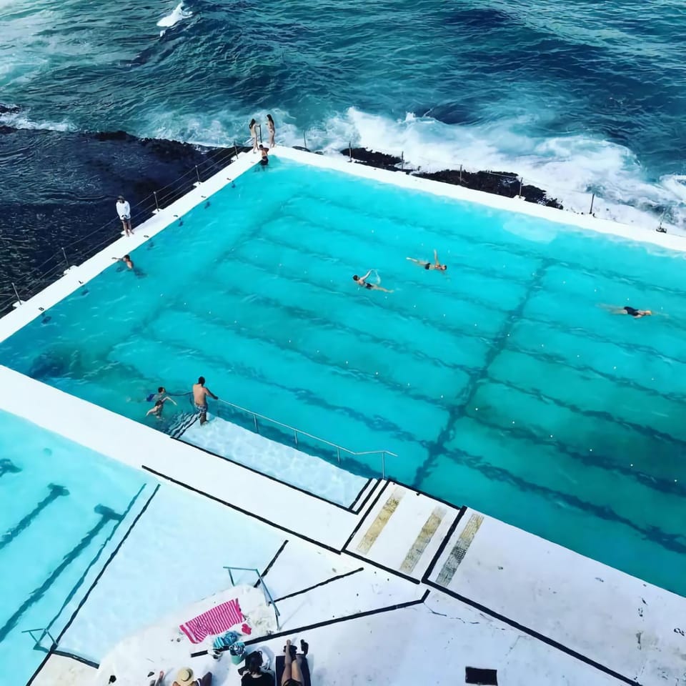Warm Bondi Loft Stay Steps to Beach & Cafes Apartment in Bondi Beach