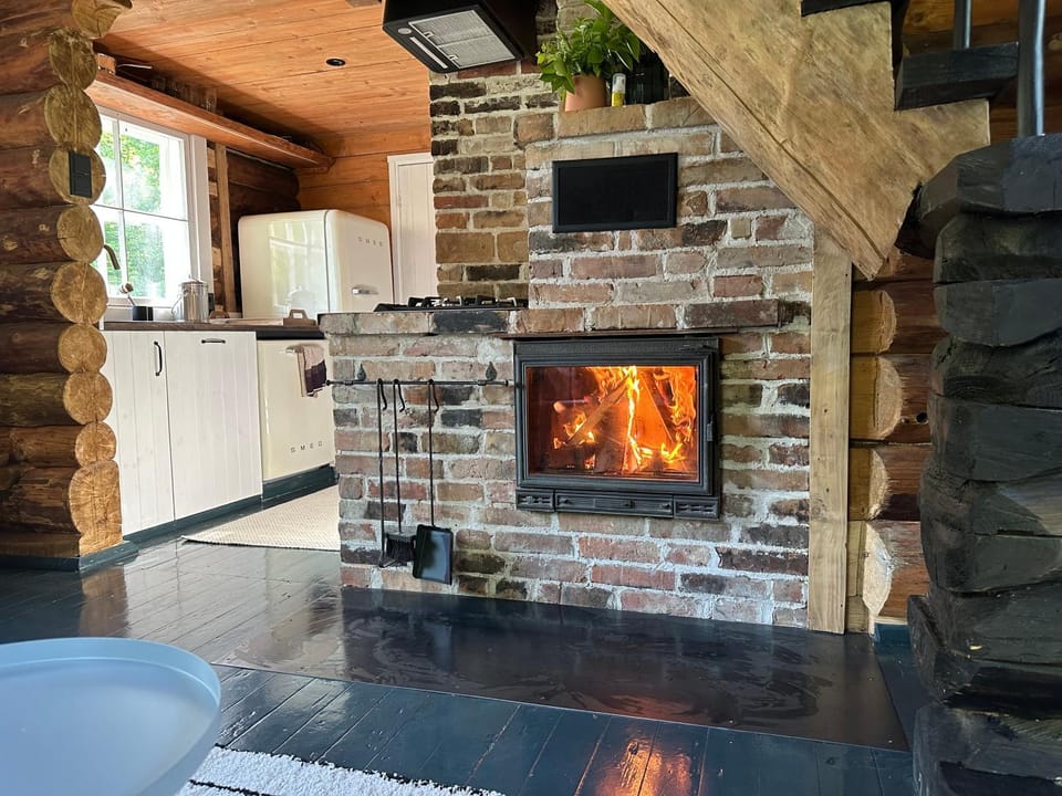 fireplace, kitchen