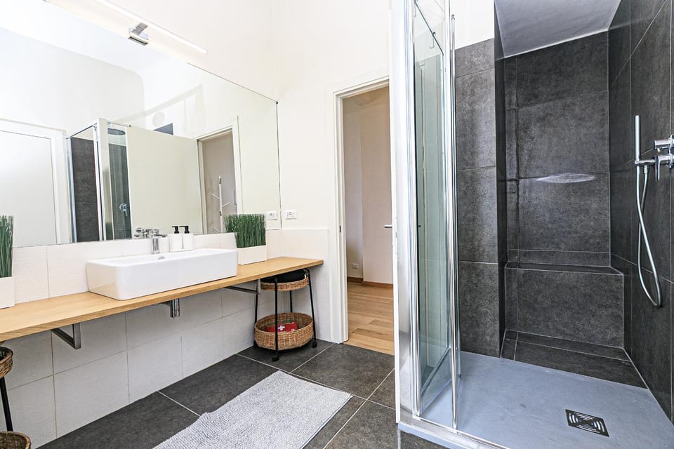 Shower, Bathroom