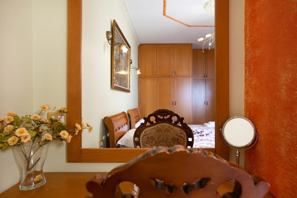Beachfront 3 Bedroom Apartment with Sea View Apartment in Vlorë