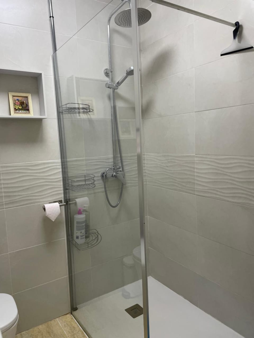 Shower, Bathroom, towels