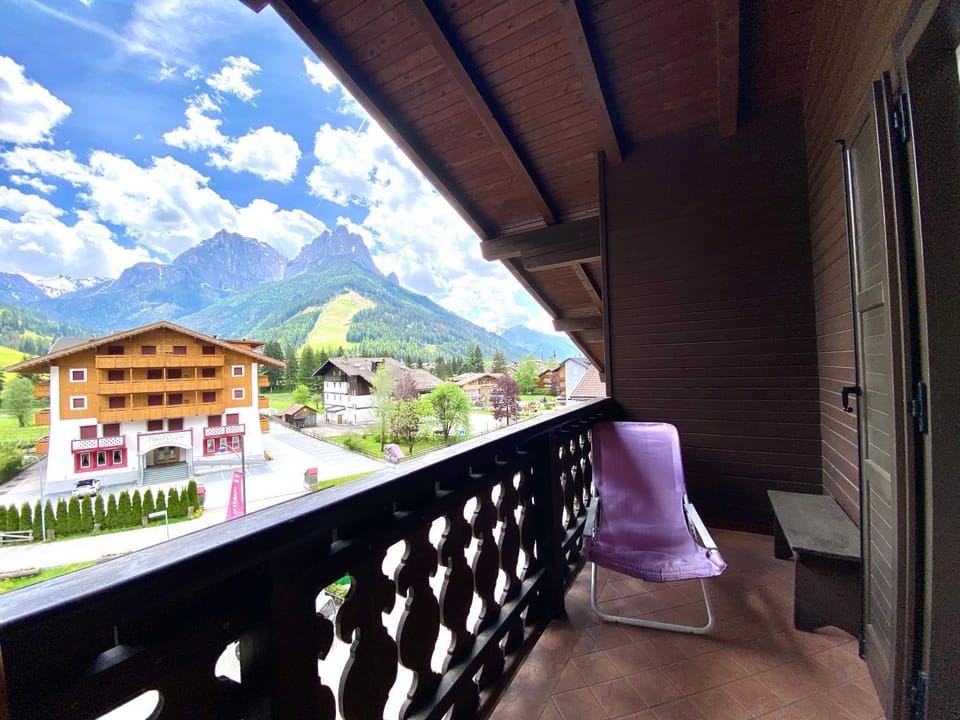 Patio, Natural landscape, View (from property/room), Mountain view