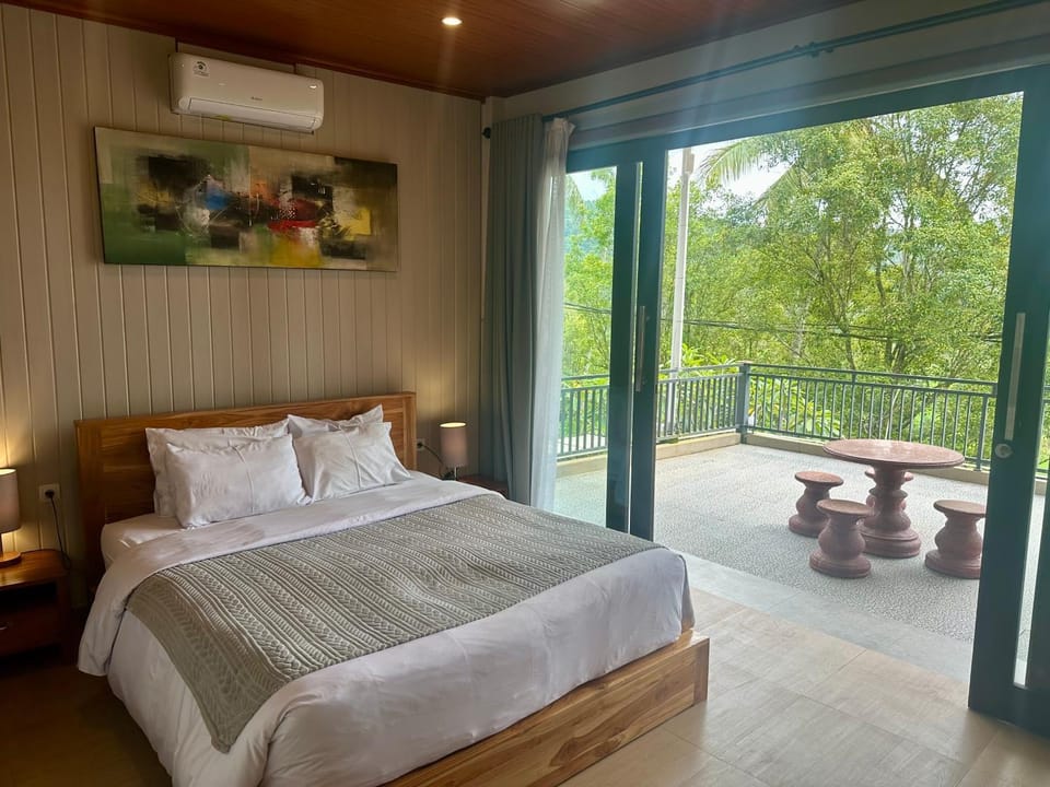 Bali Praya House Bed and Breakfast in Bali
