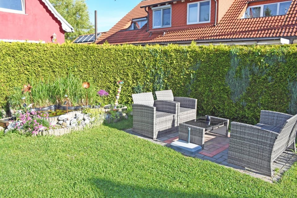 Property building, Patio, Seating area