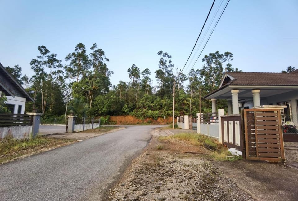 SEMI-D Marfis Homestay House in Terengganu, Malaysia