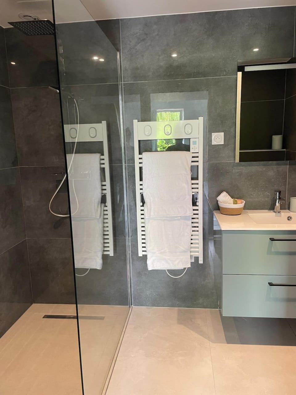 Shower, Bathroom