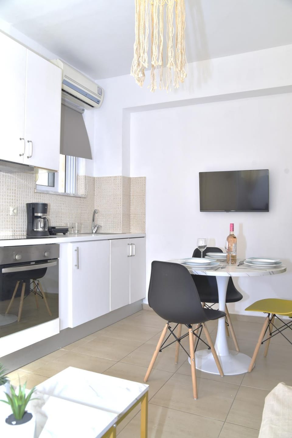 Sunset Koubeli Studio Apartment in Crete Region