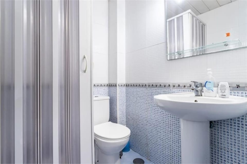 Apartamento céntrico a 250 metros de la playa & parking Apartment in Fuengirola