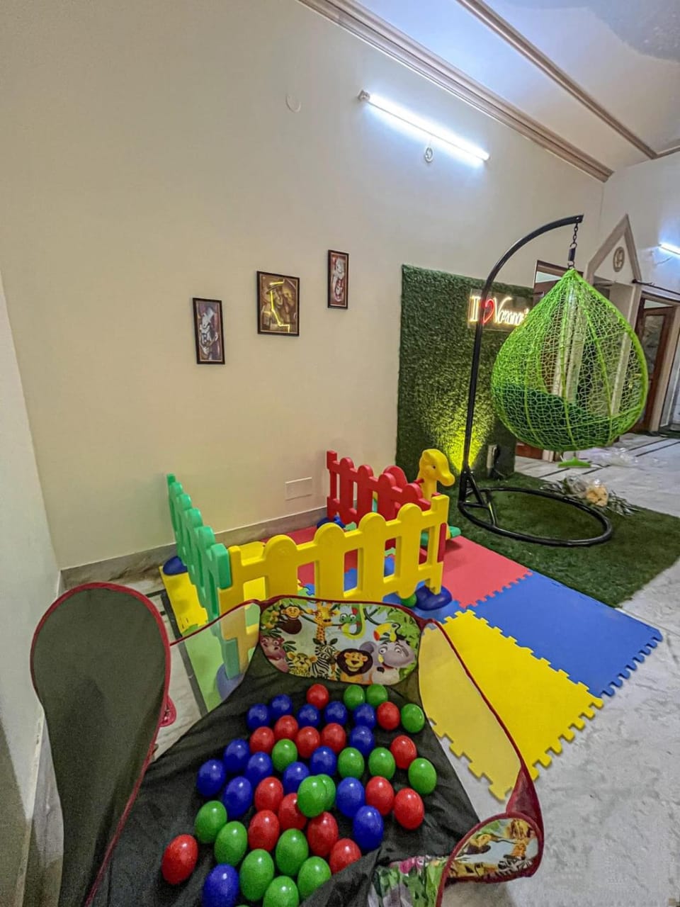 Serene Stays at Varanasi - 2BHK Luxury Villa Vacation rental in Varanasi