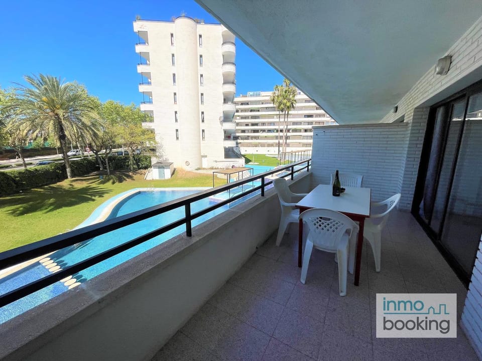 Cannes Salou, piscina y céntrico Apartment in Salou