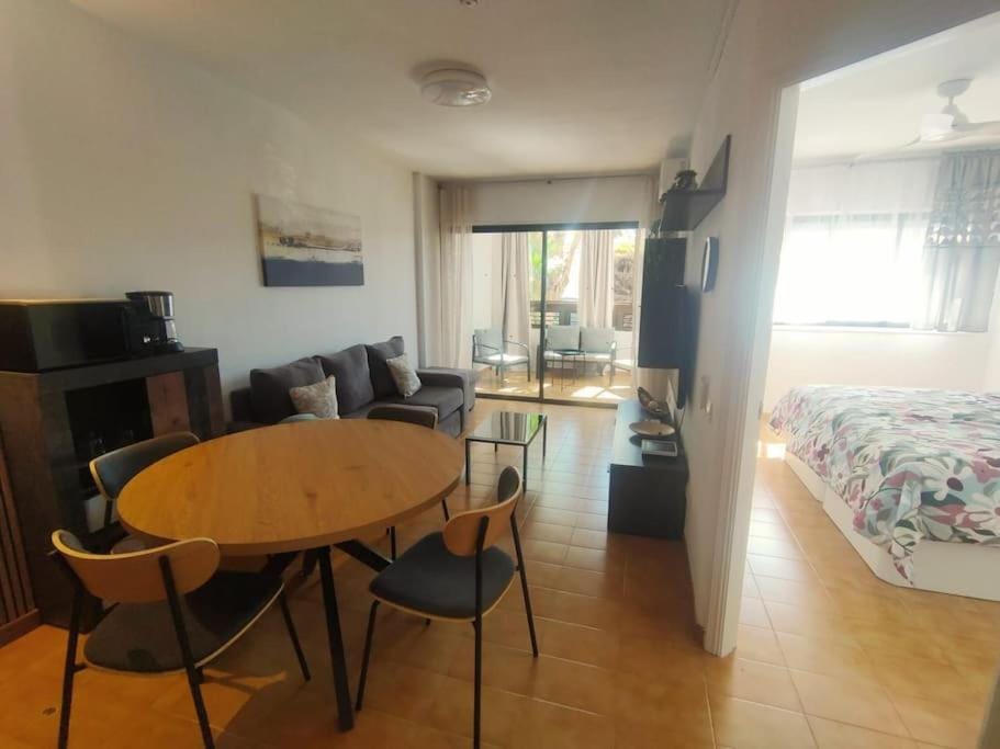 Step To Yumbo by CASAS COCODRILO Apartment in Maspalomas