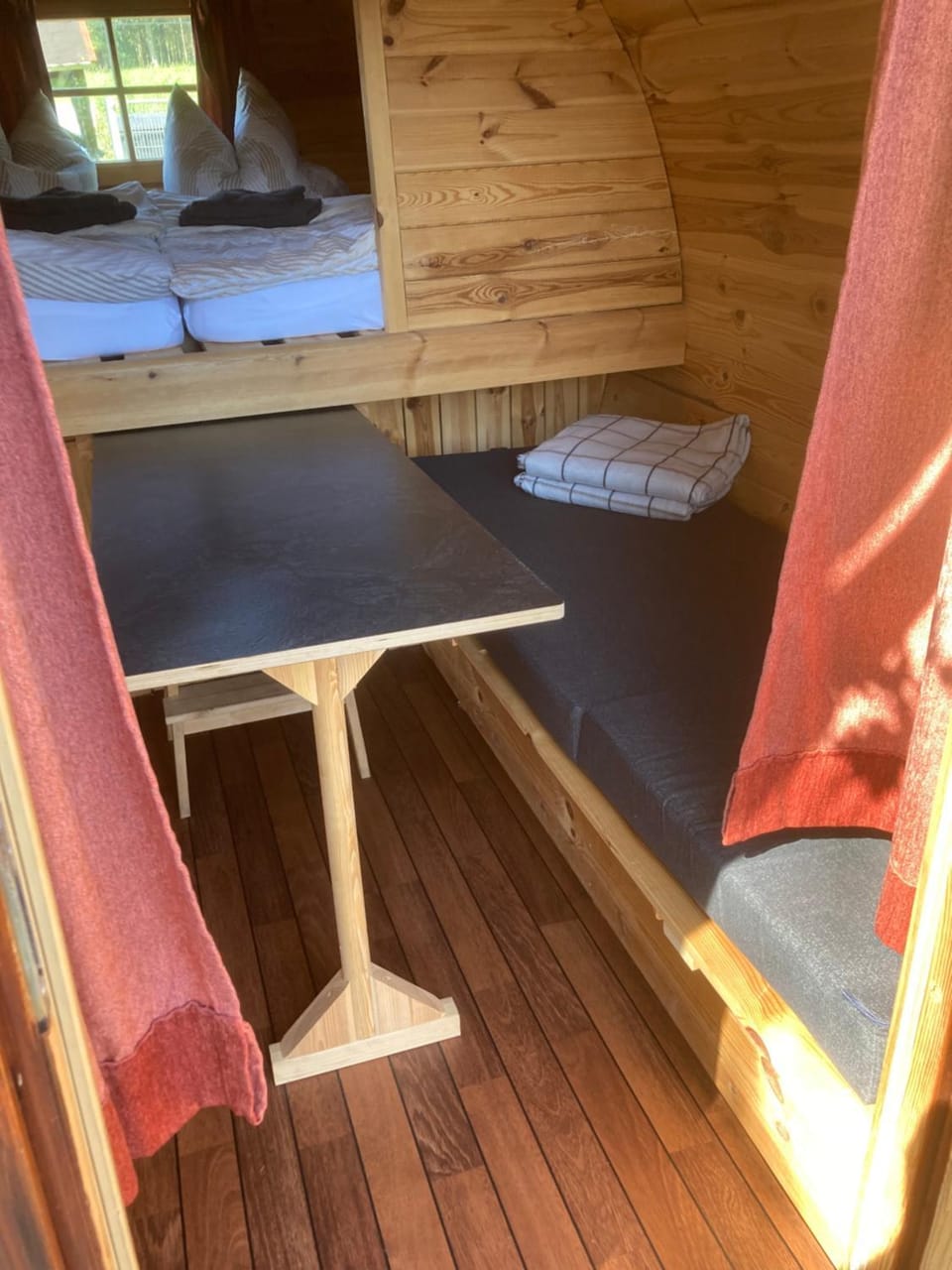 Nr 2 Campingfass mit Terrasse und Seeblick Luxury tent in Thuringia, Germany