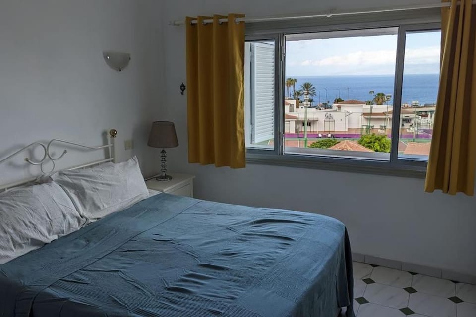 Bed, Bedroom, Sea view