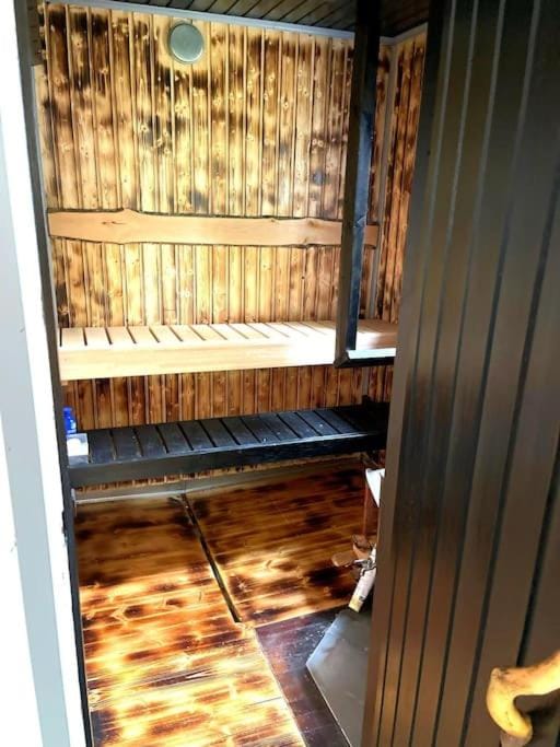 Silent Escape Top Sauna Cabin Near Koli Cabin in Finland