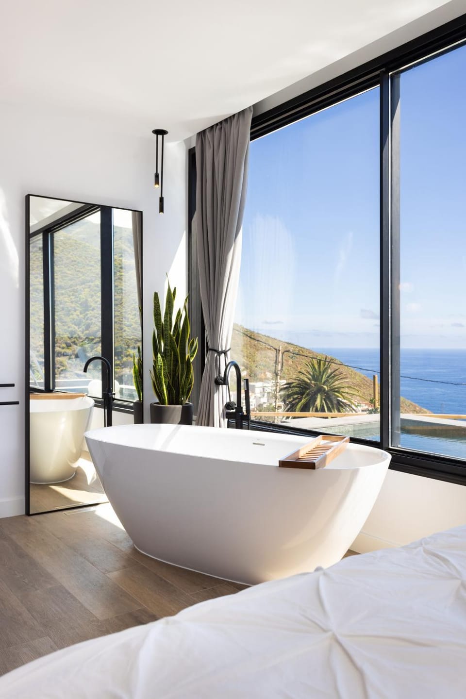 Bedroom, Sea view, Bath