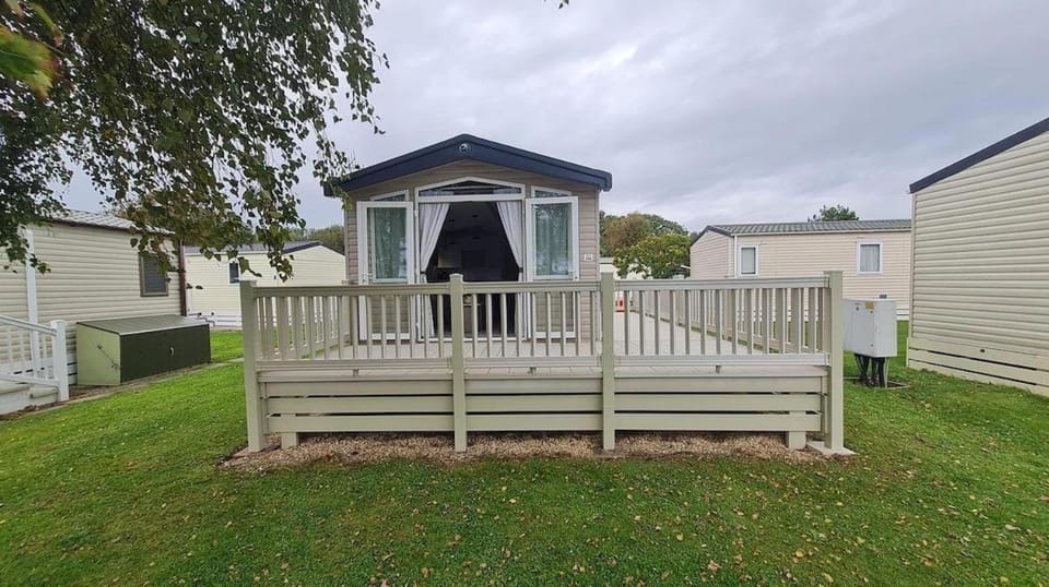 Property building, Day, Garden view