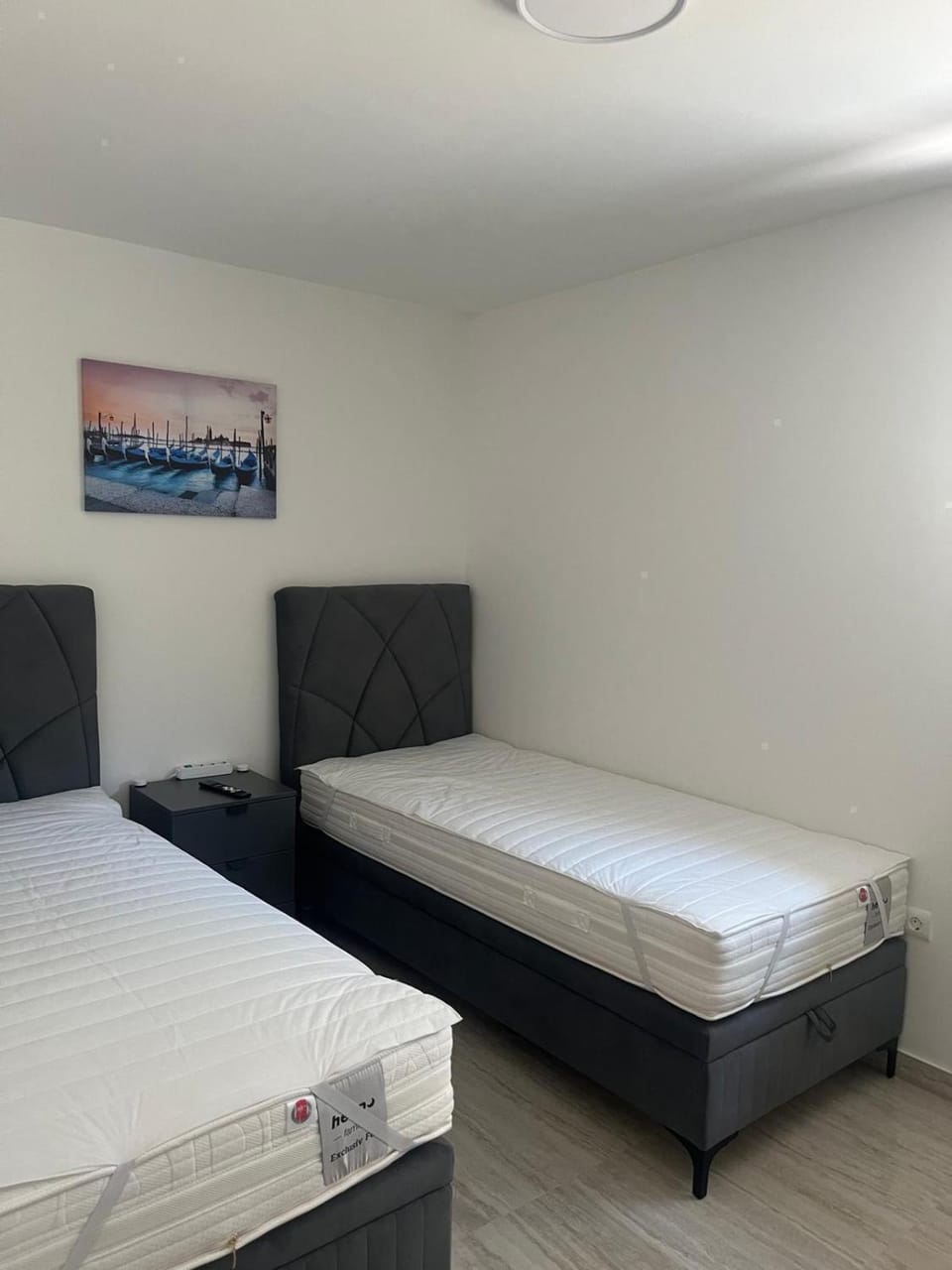 TV and multimedia, Bedroom, air conditioner