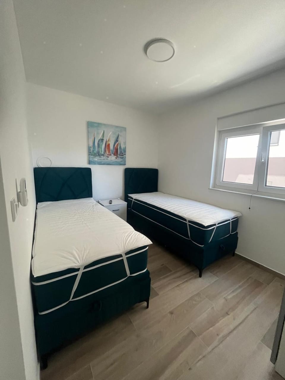 TV and multimedia, Bedroom, air conditioner