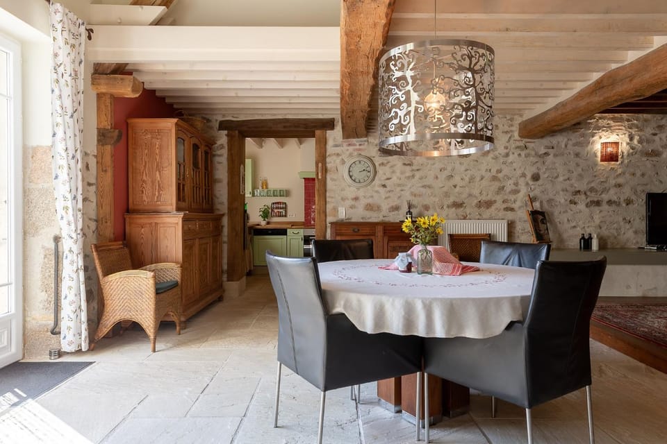 Living room, Food