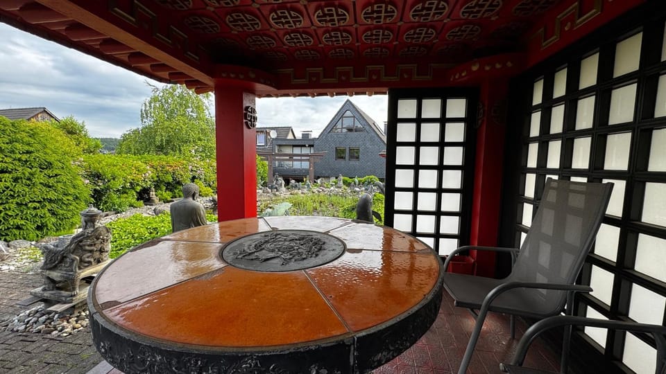 Asian Garden - Das Ferienhaus Bed and Breakfast in North Rhine-Westphalia