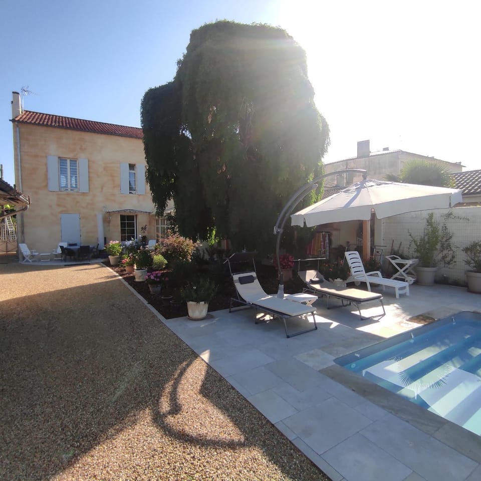 L'Acacia Bed and Breakfast in Bergerac