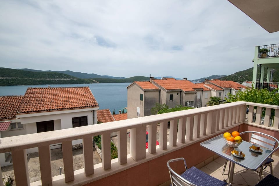 Villa Nikola Apartment in Neum