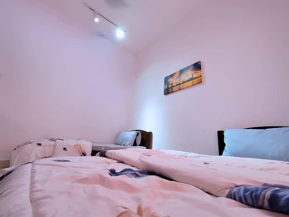 Bed, Bedroom, air conditioner
