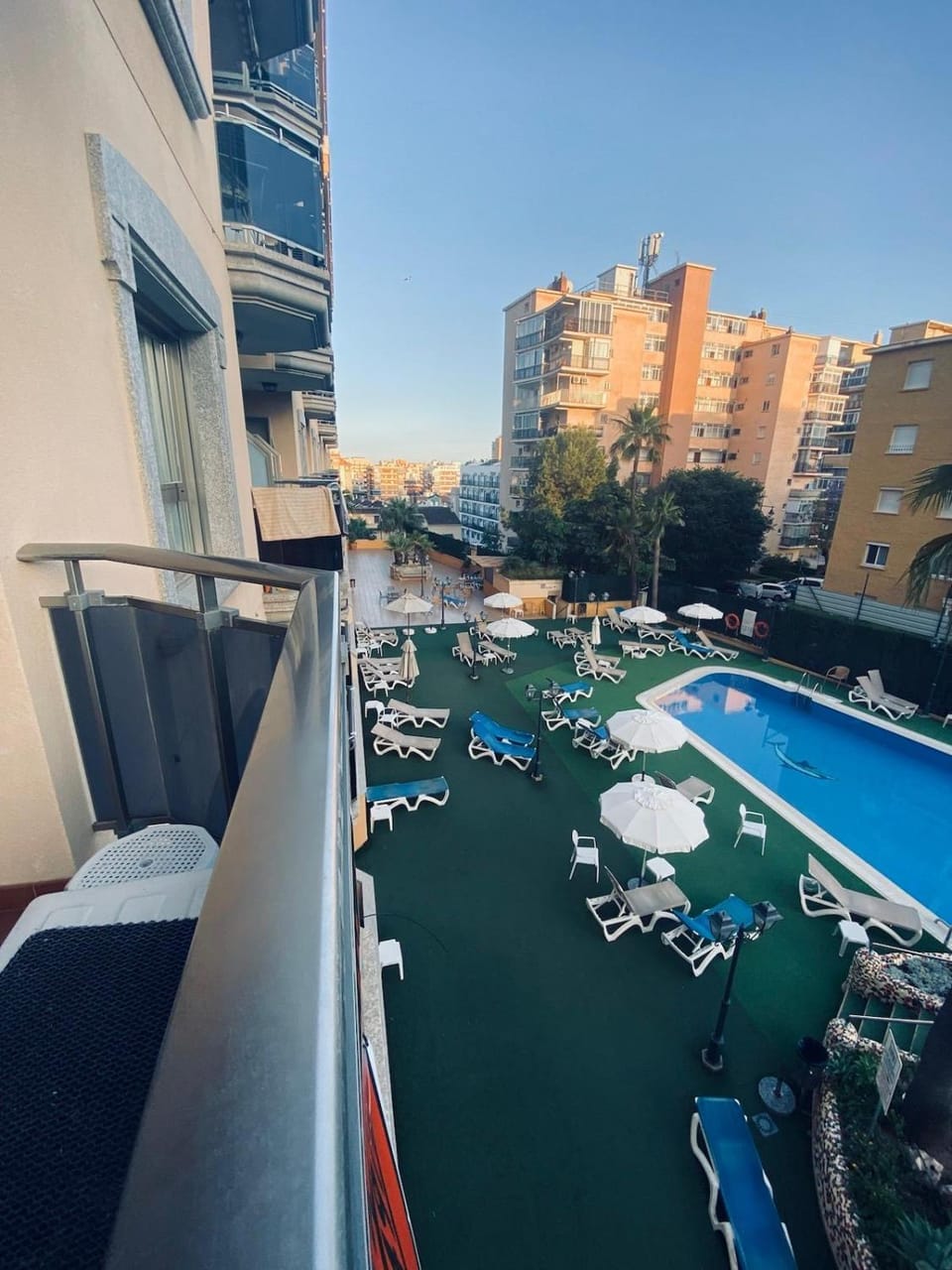 City view, Pool view