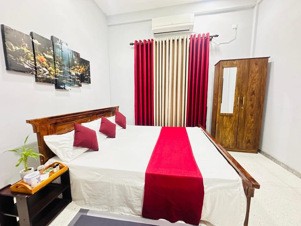 Bed, Bedroom, air conditioner