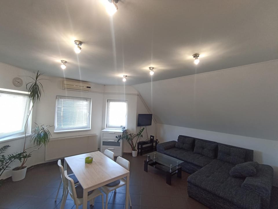 Solid Apartmans Apartment in Budapest